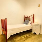 Hotel La Casa De Las Salinas