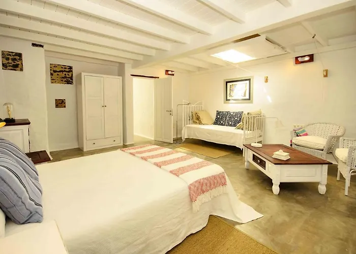 Hotel La Casa De Salinas *